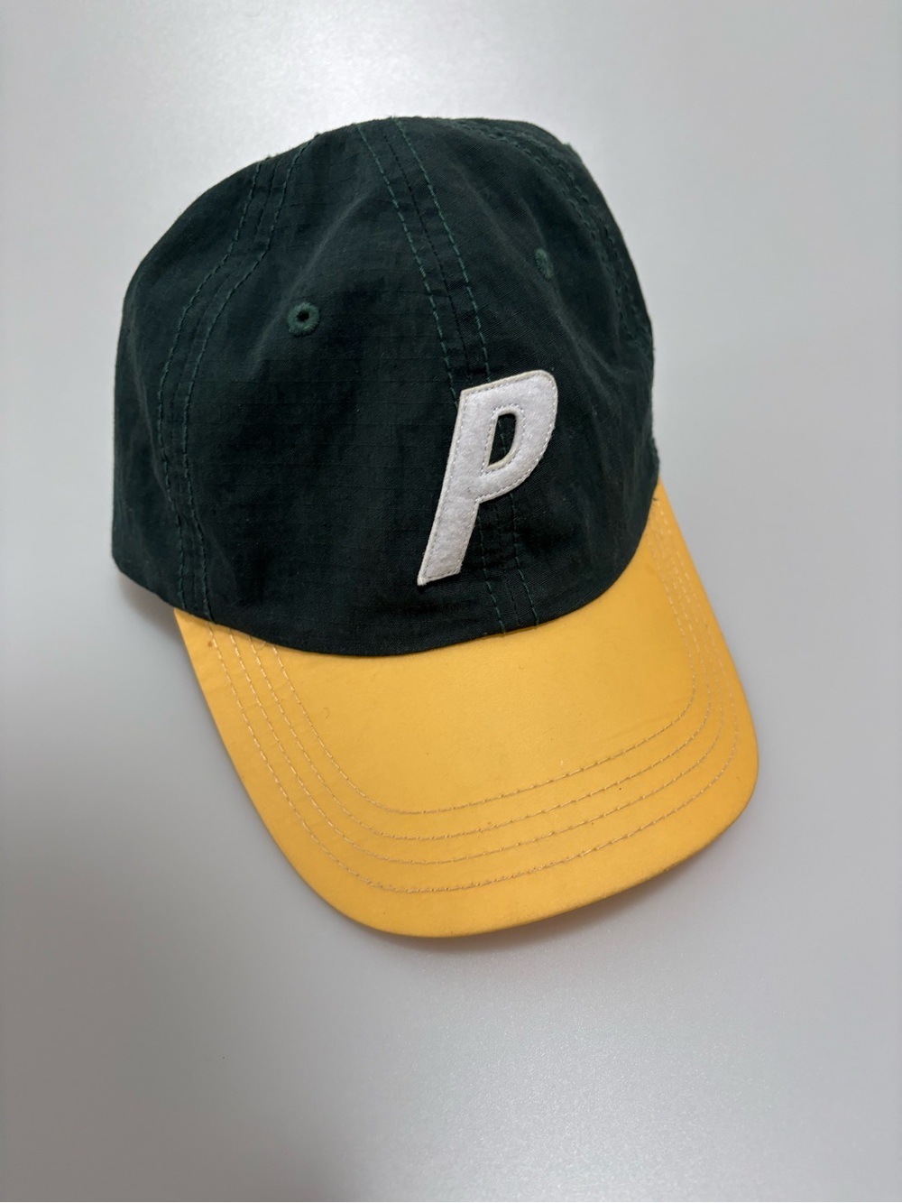 Adult OS Palace Skateboards Two Tone P Baseball Cap green and Yellow